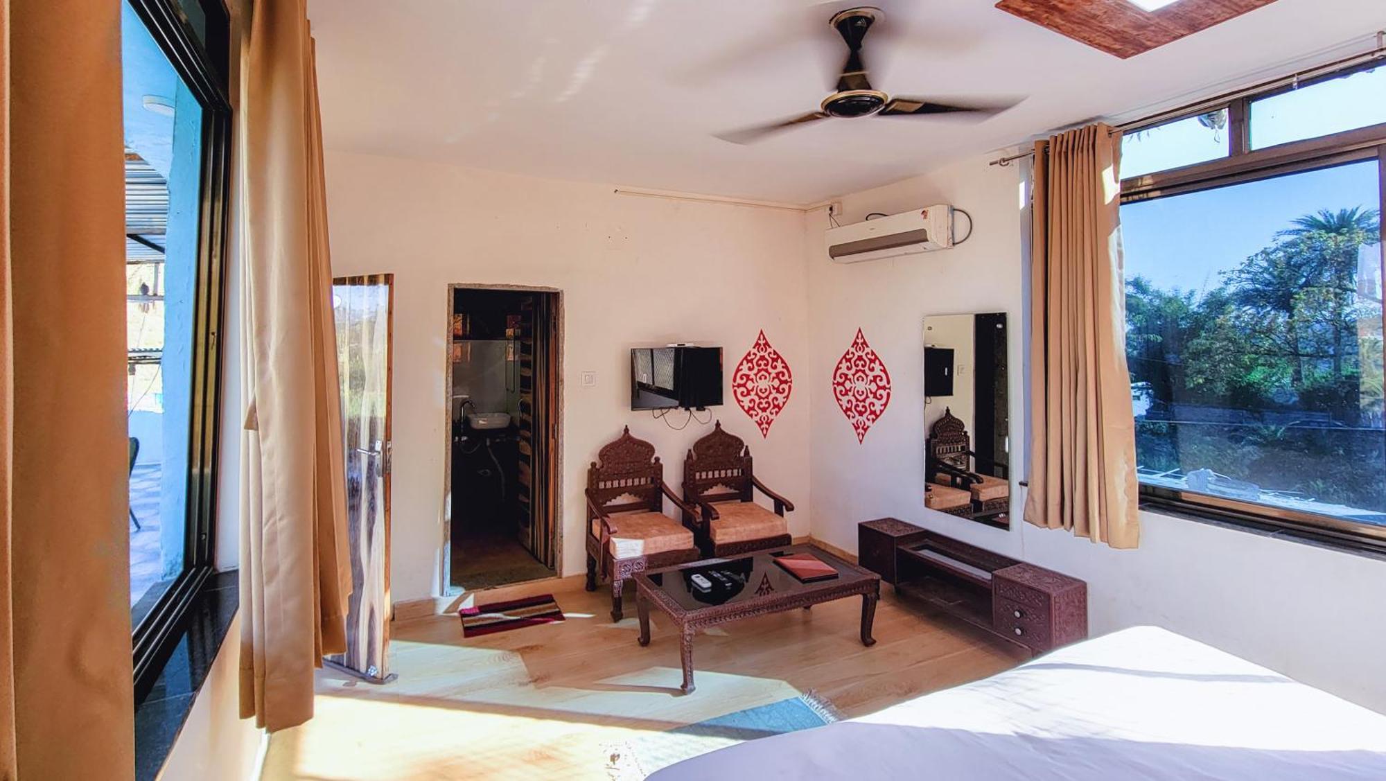 Rudraksha Inn Mount Abu Exterior photo